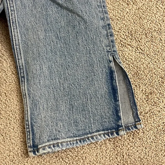 NWT Abercrombie 90s Straight Ultra High Rise Jeans